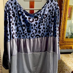 Brand new Cellabie top!